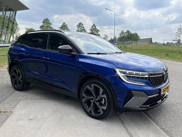 Renault Austral 1.2 E-Tech full hybrid 200PK techno esprit Alpine / Camera / Stoelverw. Elek. Stoelvers. /