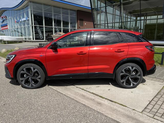 Renault Austral 1.2 E-Tech full hybrid 200PK iconic esprit Alpine / Winterpakket / 360 Camera / Stoelverw. / 2e Pinksterdag open 09.30 - 17.00 uur