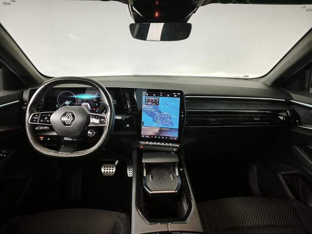 Renault Austral 1.2 E-Tech full hybrid 200 Iconic Esprit Alpine | 360° Camera | Stoelverwarming | Adaptive Cruise Control | Navigatie |