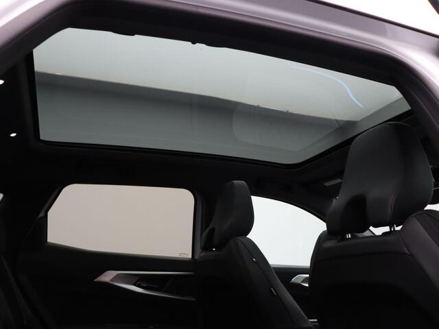 Renault Austral E-Tech full hybrid 200pk techno esprit Alpine | Panoramisch vast glazen dak | Blind spot warning | Adaptive Cruise Control |