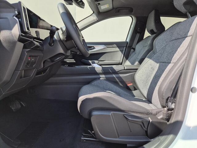 Renault Austral 1.2 E-Tech full hybrid 200 techno / Facelift / Fabrieksgarantie tot 09-2027 / All season banden / Elektrische Achterklep / Stuur- Stoel & Voorruit verwarming / Trekgewicht 1500 kg / Achteruitrijcamera / Adaptief cruise control / Keyless Entry/Start /