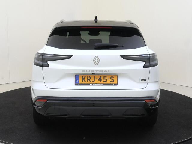 Renault Austral 1.2 E-Tech full hybrid 200 PK techno | Pack Comfort | Speciale metaallak blanc nacré met two-tone dak in noir étoilé