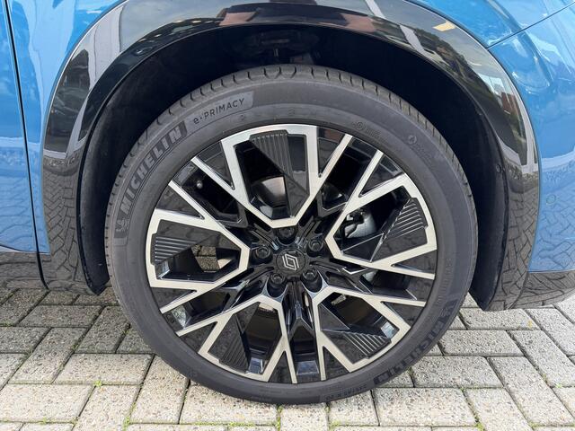 Renault Austral 1.2 E-Tech full hybrid 200 esprit Alpine Blauw!