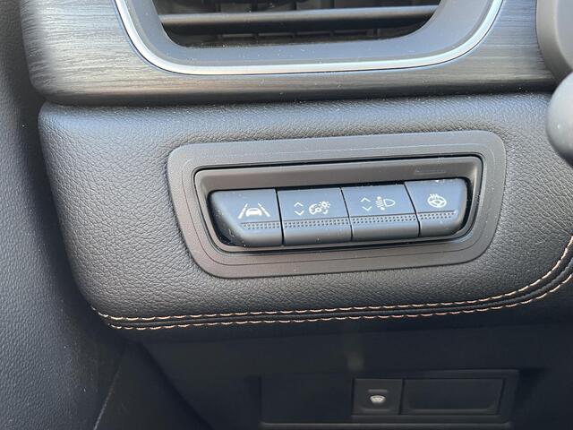 Renault CAPTUR 1.3 Mild Hybrid 160 EDC Iconic , NL-Auto, FULL OPTION, Cruise adaptief, Bose-Audio, Stoel & stuur verwarming, Voorruit verwarming, Leder, 360 graden camera, Park assist, Lichtmetaal 18'', LED, Parkeersensoren