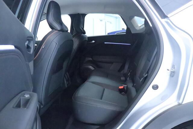 Renault CAPTUR 1.3 Mild Hybrid 160PK Iconic | Automaat | BOSE Audio | PDC + 360 camera | Leder | Adapt.Cruise | Bluetooth |
