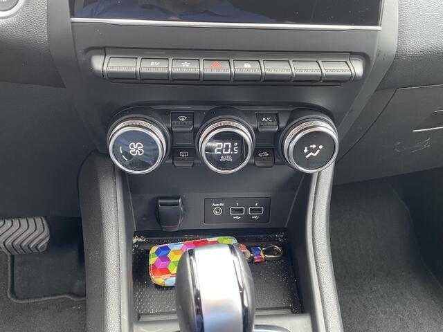 Renault CAPTUR 1.6 E-Tech Plug-in Hybrid 160 Business