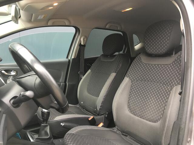 Renault CAPTUR 0.9 TCe Intens, Achteruitrij camera, Cruise, Airco