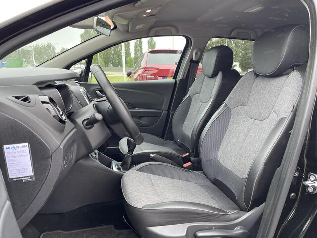 Renault CAPTUR 0.9 TCe Bose | Navigatie | Camera | Achterbank Verstelbaar | LED Koplampen | Keyless Entry | Rijklaarprijs!