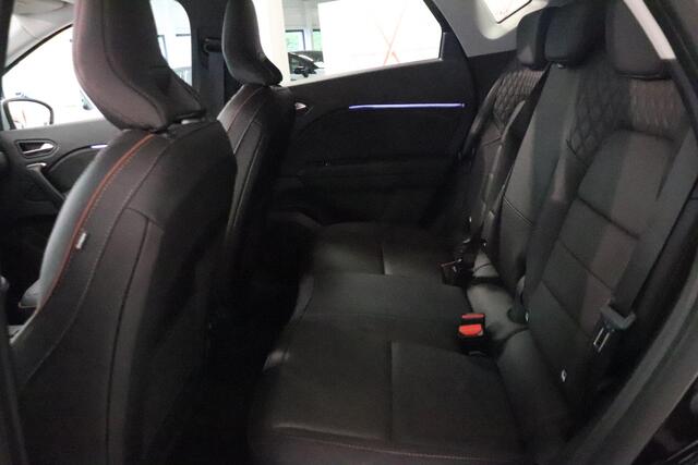 Renault CAPTUR 1.3 Mild Hybrid 160 Iconic Automaat | Open dak | BOSE | Leder | PDC + camera | Cruise | Bluetooth |