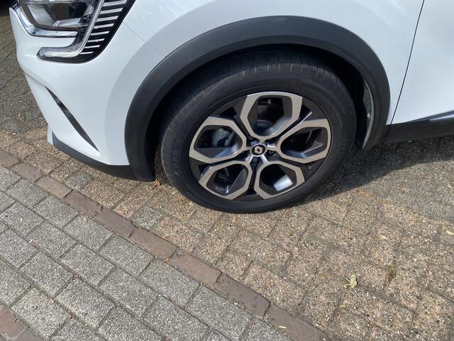 Renault CAPTUR 1.6 E-Tech Plug-in Hybrid 160 Intens CAMERA PARK.SENSOREN CLIMAT CONTROLE LICHTM.VELGEN