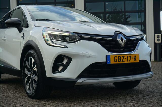 Renault CAPTUR 1.3 TCE 140 EDC Techno