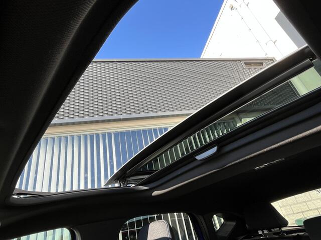 Renault CAPTUR 1.3 Mild Hybrid 160 EDC Esprit Alpine | 360° Rondomzichtcamera | Schuifdak | Stoelverwarming