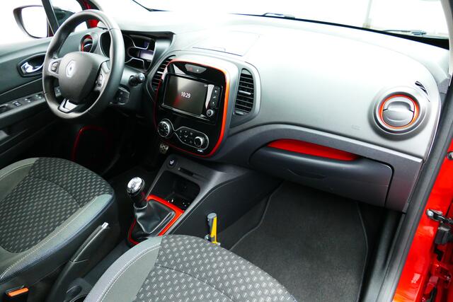 Renault CAPTUR 0.9 TCe Intens 1-Eig. R-Link, Camera, Navi, Clima, Cruise, Led Koplampen, Haak 1200kg