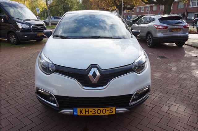 Renault CAPTUR 1.2 TCe Wave CAMERA STOELVERWM CRUISEC NAVIGATIE TEL......