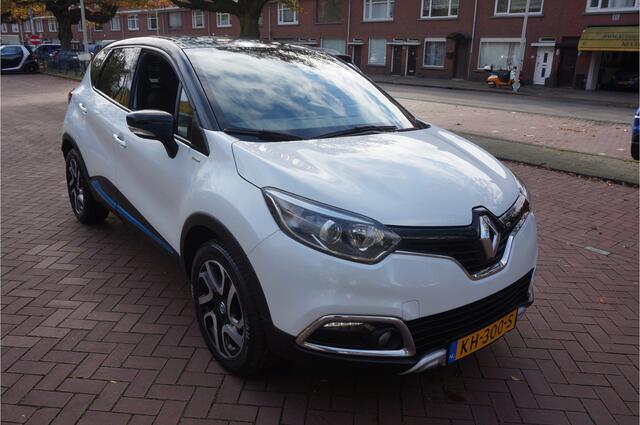 Renault CAPTUR 1.2 TCe Wave CAMERA STOELVERWM CRUISEC NAVIGATIE TEL......