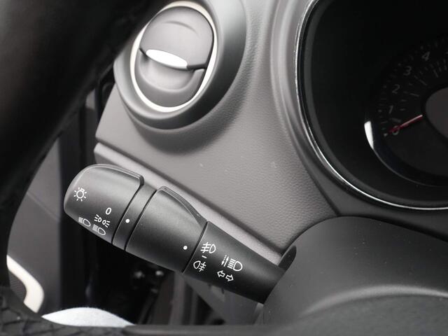 Renault CAPTUR TCe 90 Zen - Navigatiesysteem - Lichtmetalen velgen