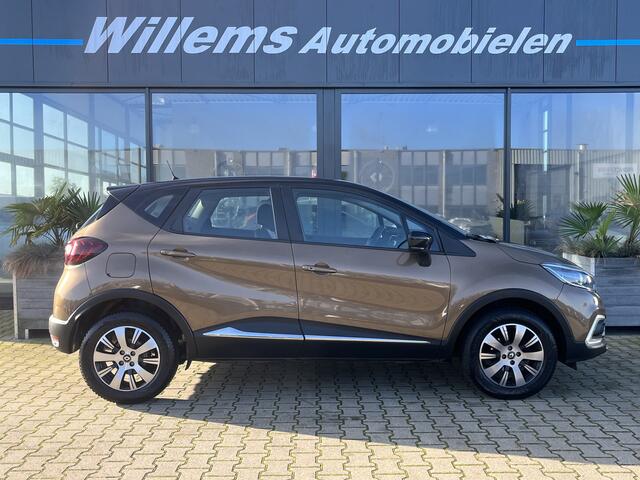 Renault CAPTUR 0.9 TCe Intens Cruise Control, Navigatie & Airco