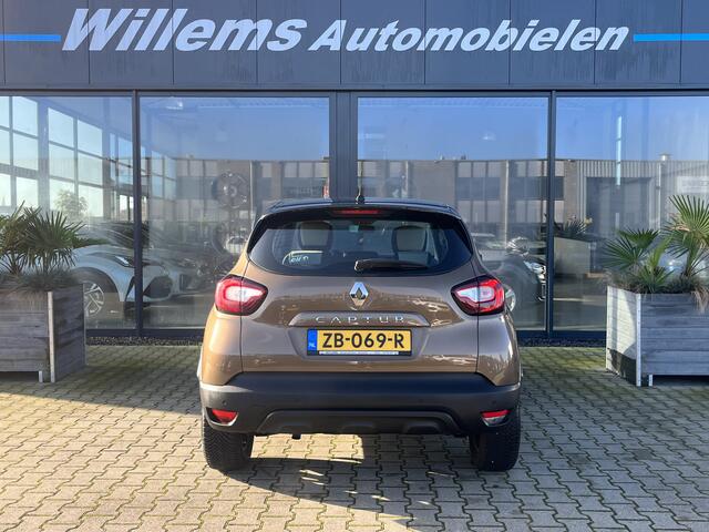 Renault CAPTUR 0.9 TCe Intens Cruise Control, Navigatie & Airco