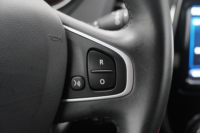 Renault CAPTUR 0.9 TCe Dynamique | NWE APK! | CLIMA | TREKHAAK | NAVI | LED | LICHTMETAAL | CRUISE