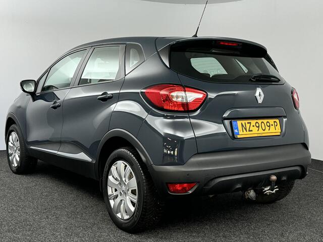 Renault CAPTUR 0.9 TCe 90 Expression Navigatie / Trekhaak / Parkeersensoren / Cruise Control