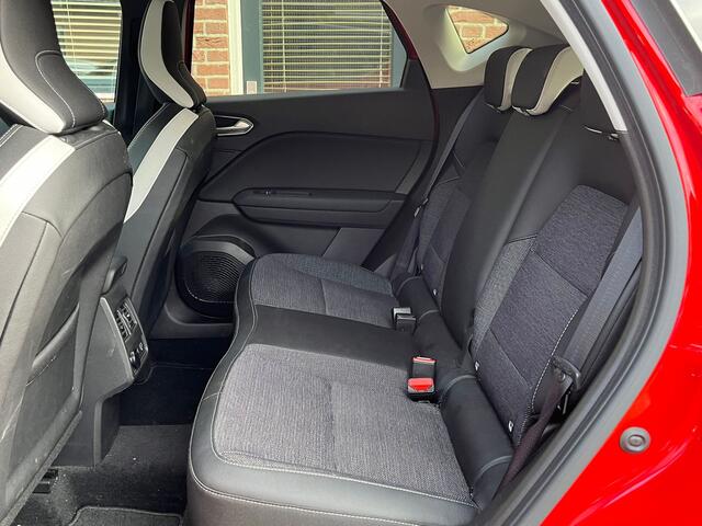 Renault CAPTUR 1.3 TCe 130 Intens. Camera, Navi, Led Koplampen, Clima, Cruise, Haak 1500kg