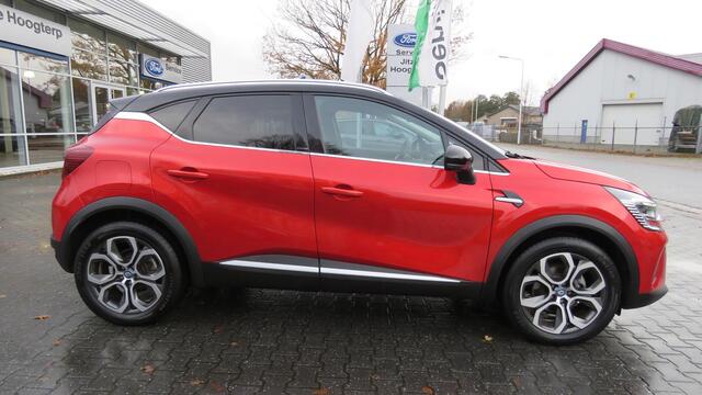 Renault CAPTUR 1.6 E-Tech Plug-in Hybrid 160 Intens Camera, Stoelverw., Navigatie, 30661 km !!
