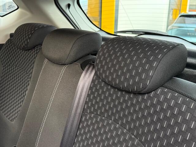 Renault CAPTUR TCe 90 Intens Cruise Navi Airco