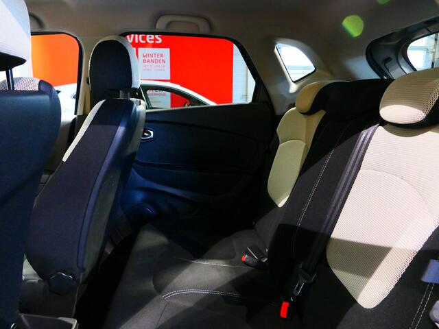 Renault CAPTUR 0.9 TCe Intens - Afneembare trekhaak, sensor achter, airco, radio, clima