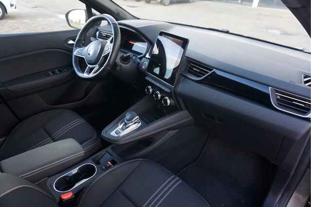 Renault CAPTUR 1.6 E-Tech Hybrid 145 E-Tech Engineered