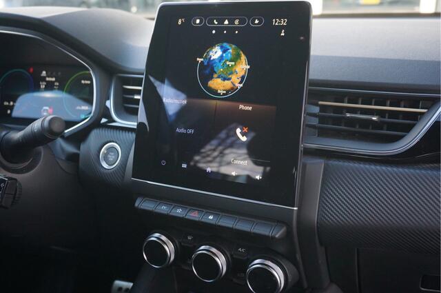 Renault CAPTUR 1.6 E-Tech Hybrid 145 E-Tech Engineered