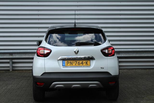 Renault CAPTUR 1.2 TCe 120pk Intens BOSE Panoramadak NL-Auto NAP Clima Cruise Navi Camera Carplay Keyless 17"LMV
