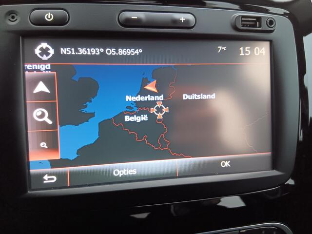 Renault CAPTUR 0.9 TCe 90 Intens | Achteruitrijcamera | Stoelverwarming | Sidebars