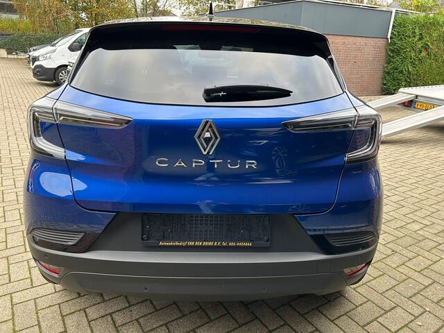 Renault CAPTUR 1.3 Mild Hybrid 160 techno