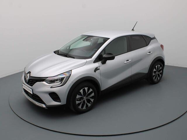 Renault CAPTUR 1.6 E-Tech Hybrid 145 evolution Climate control | Navig | 17" lm velgen
