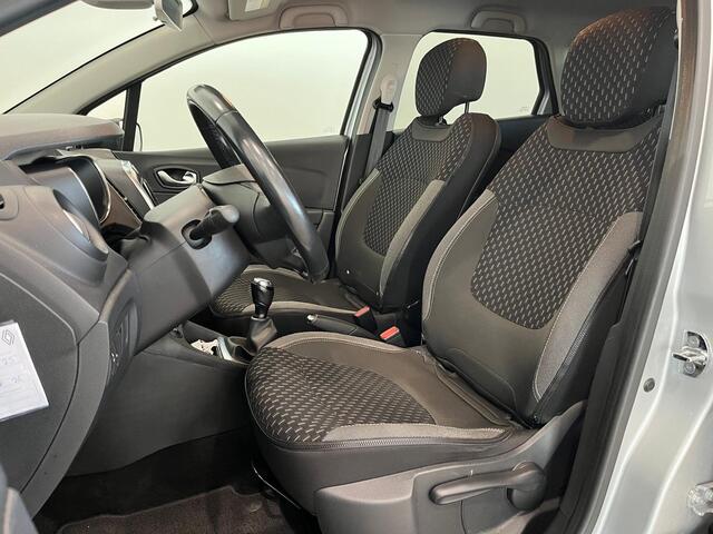 Renault CAPTUR 0.9 TCe 90 Intens | Navi | Clima | Cruise | Parkeersensoren voor, zij, achter en achteruitrijcamera