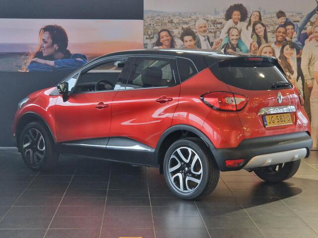 Renault CAPTUR 0.9 TCe Xmod LEDEREN BEKLEDING MET STOELVERWARMING | NAVIGATIE | ACHTREUITRIJCAMERA | PARKEERSENSOREN