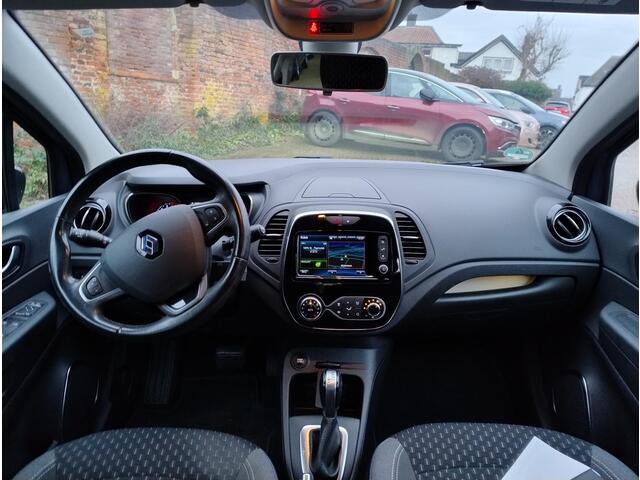 Renault CAPTUR TCe 150 EDC Intens AUTOMAAT