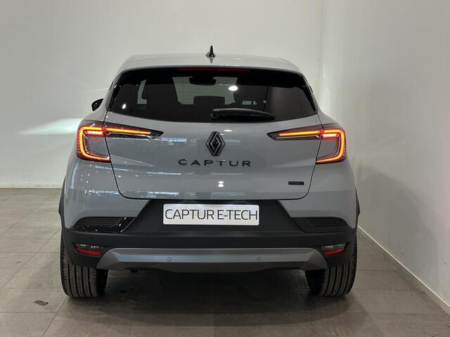 Renault CAPTUR 1.6 E-Tech Hybrid 145 Esprit Alpine | Pack Privilège | Pack Light & Sound | Van: ¤ 42.007,- nu rijklaar voor: ¤ 40.507,-