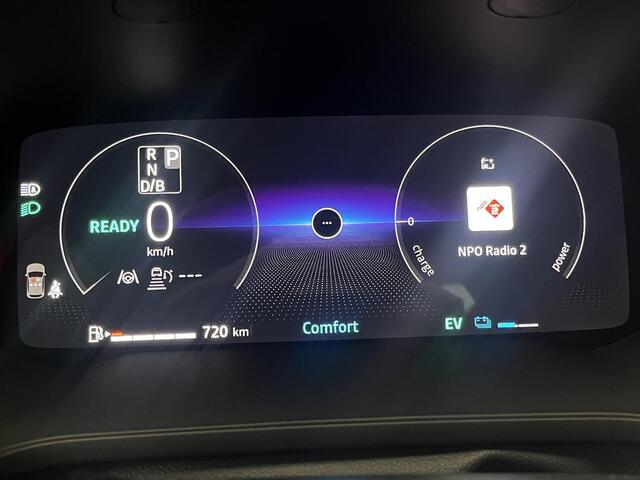 Renault CAPTUR 1.6 E-Tech Hybrid 145 esprit Alpine / Panoramadak / Rondomzichtcamera / Cruise Control Adaptief / Voorstoelen + Stuurwiel Verwarmd