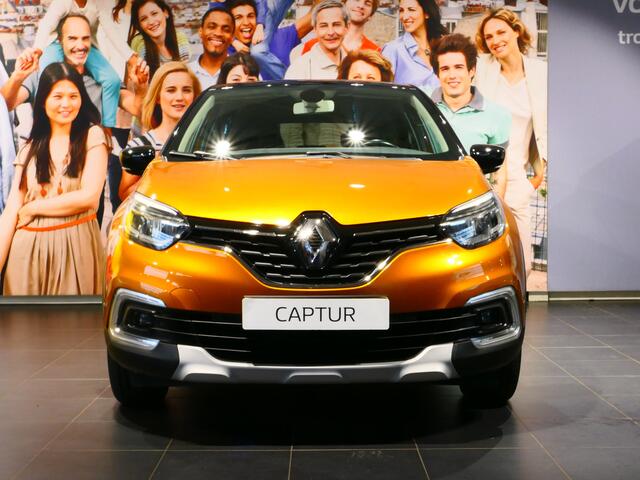 Renault CAPTUR TCe 90 Intens - Camera, Cruise, Navigatie