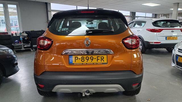 Renault CAPTUR 0.9 TCe Intens Clima Navi Pure intens verlichting 70476 km