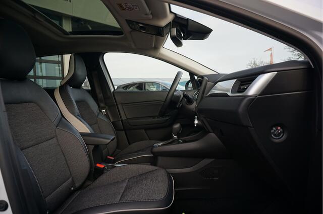 Renault CAPTUR 1.6 E-Tech Plug-in Hybrid 160 Techno (Sunroof, Trekhaak)