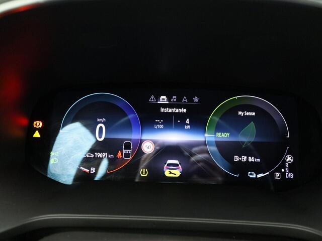 Renault CAPTUR E-Tech Plug-in Hybrid 160 Techno | Automaat | Parkeersensoren v+a met achteruitrijcamera | Two-tone metaalkleur | Easy Link Navigatie met Apple CarPlay & Android auto |