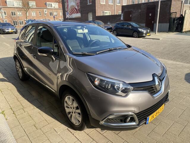 Renault CAPTUR 0.9 TCe Expression NAVI/PDC/CRUISE/TOPSTAAT