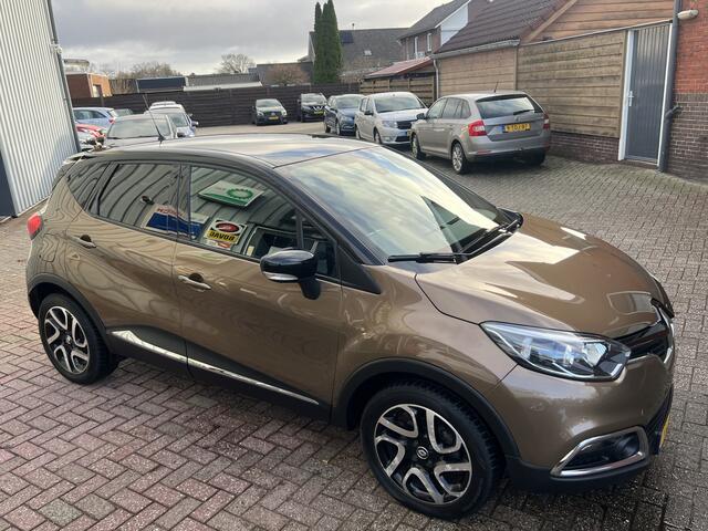 Renault CAPTUR 1.2 TCe Dynamique | TREKHAAK | NAVIGATIE | CAMERA |