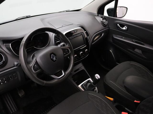 Renault CAPTUR TCe 90pk Limited Airco | Carplay | Cruise | Navi | Parksens. achter