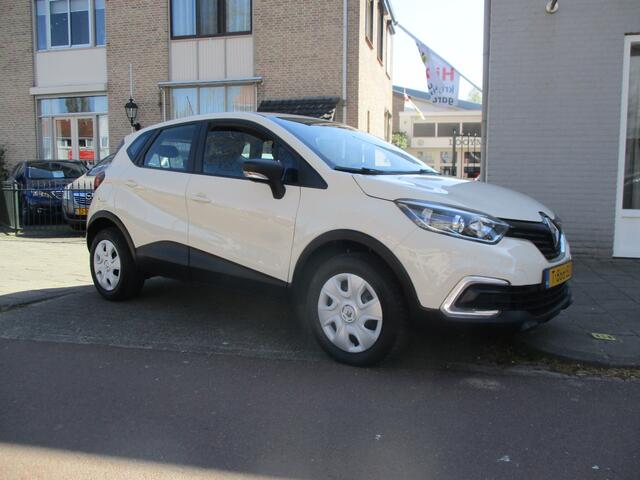 Renault CAPTUR 0.9 TCe Life 5-drs / AIRCO / NAVI / NW-STAAT / 65dkm