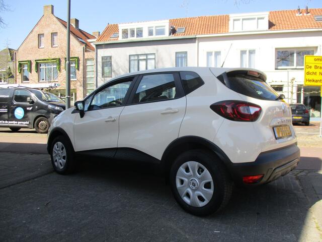 Renault CAPTUR 0.9 TCe Life 5-drs / AIRCO / NAVI / NW-STAAT / 65dkm