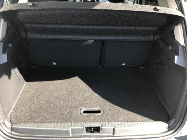 Renault CAPTUR 0.9 TCe Dynamique / parkeersensoren/achteruitrijcamera/cruise control/airco