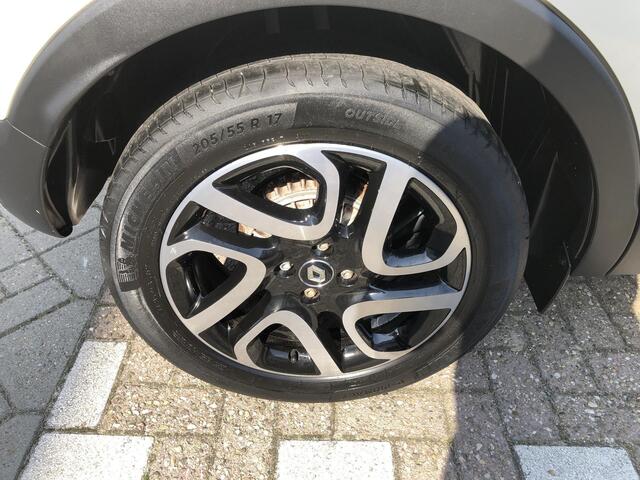 Renault CAPTUR 0.9 TCe Dynamique / parkeersensoren/achteruitrijcamera/cruise control/airco